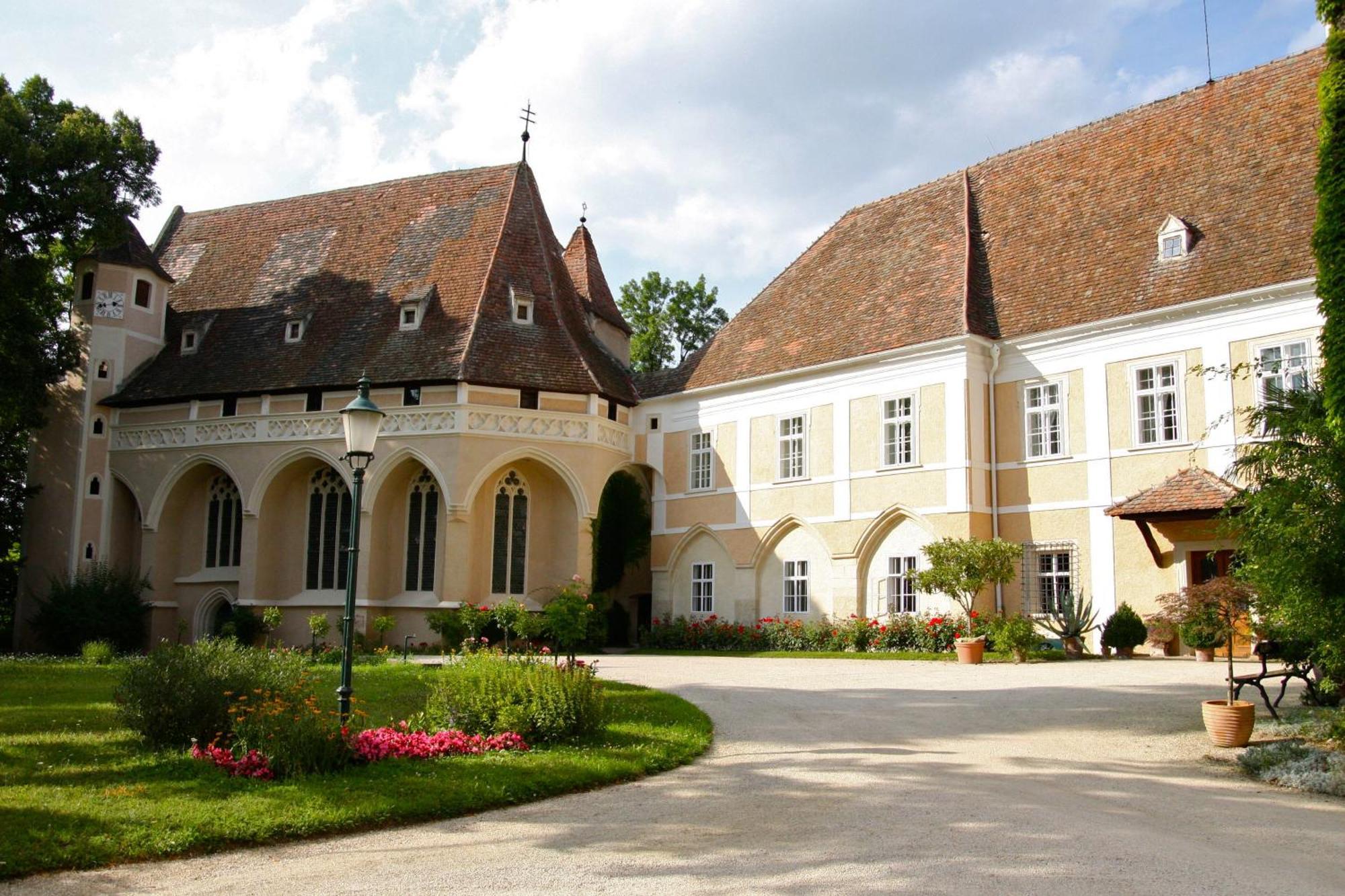 Privatunterkunft Schloss Schrattenthal